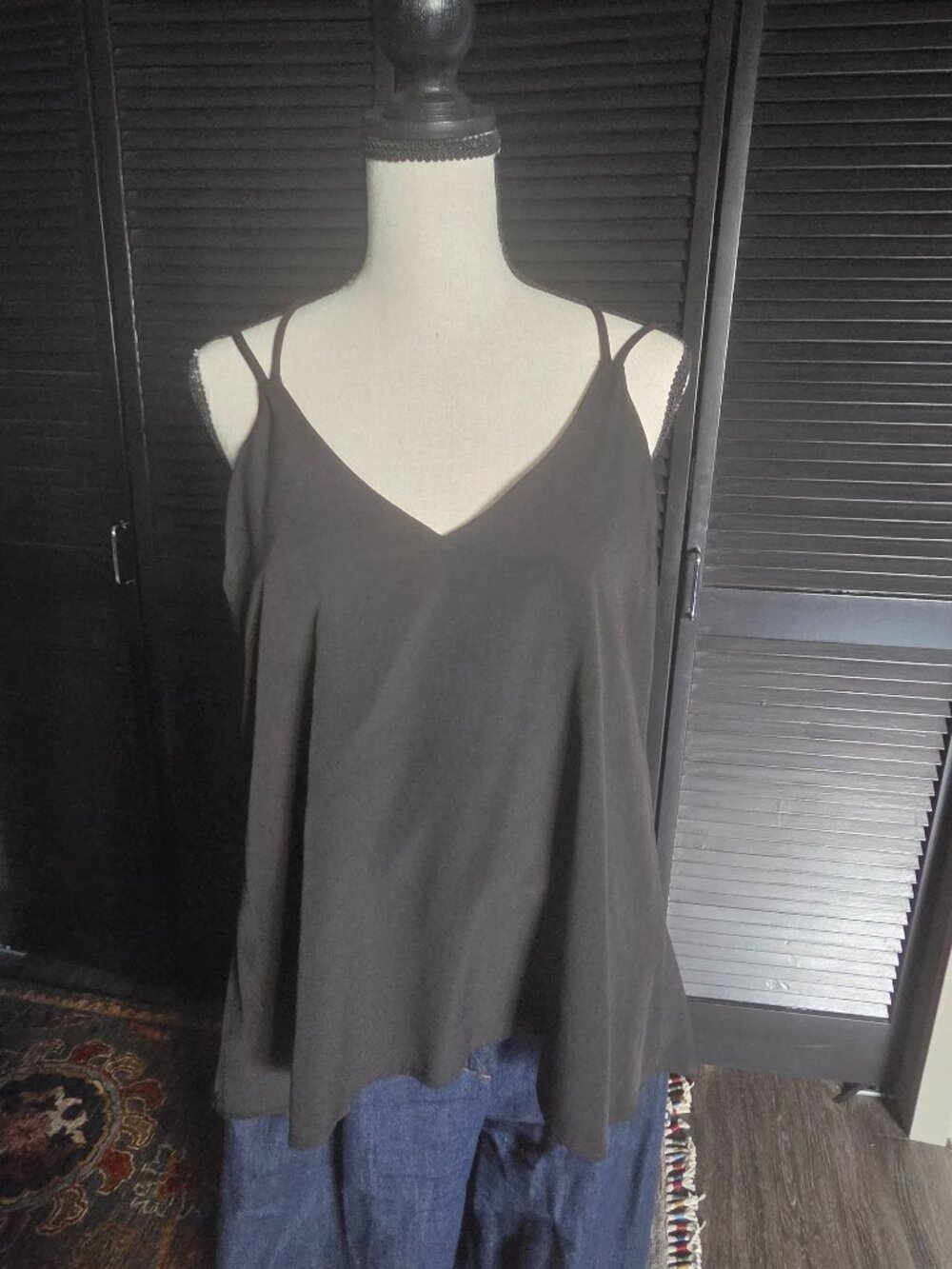 Blouse with back detail